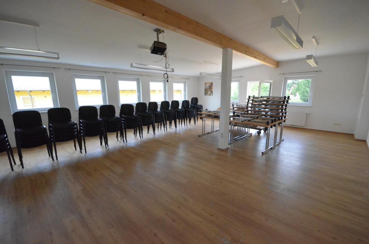 Hotel Wartmannstetterhof Wartmannstetten Zewnętrze zdjęcie